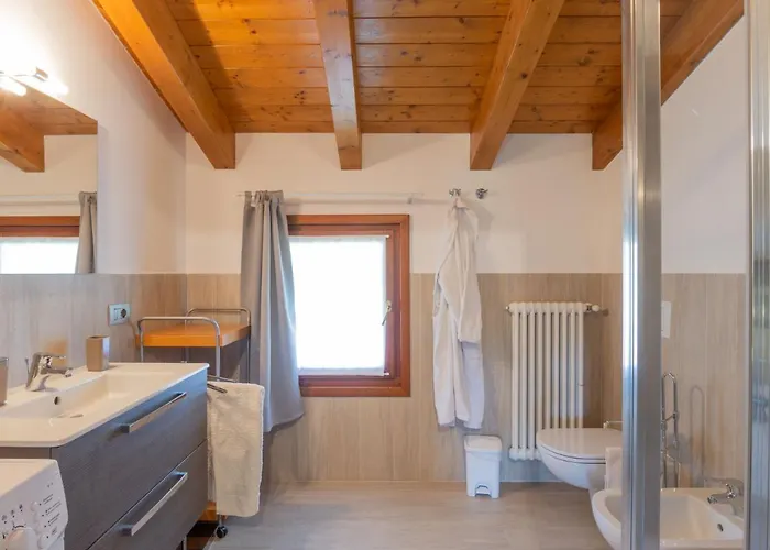 Daire Giuse - Dma206 By Interhome Domaso